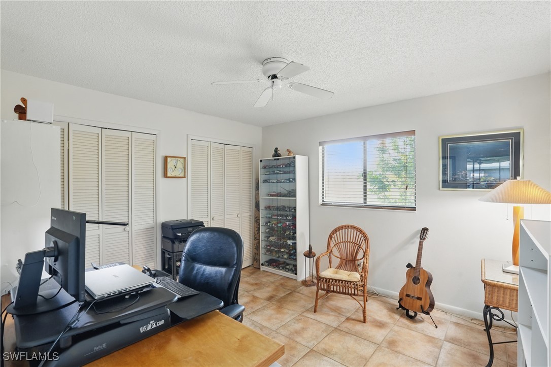5325 Colonade CT