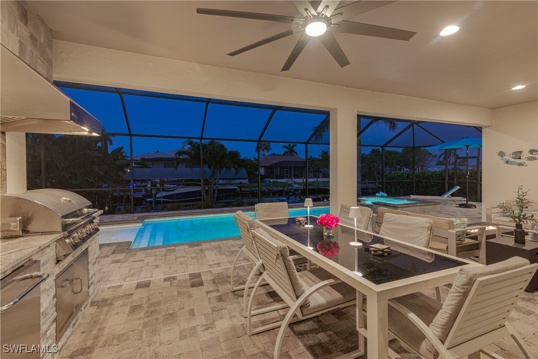 5227 Tamiami CT
