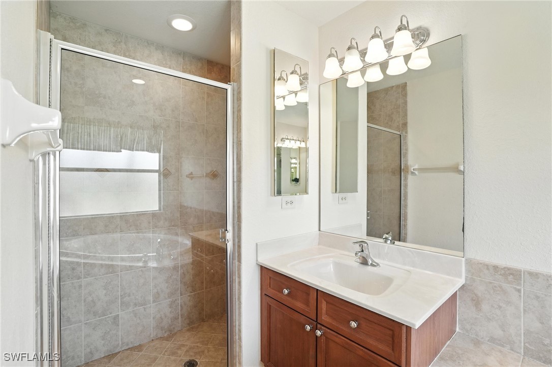 4322 NW 32nd TER