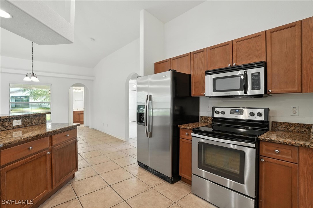 4322 NW 32nd TER