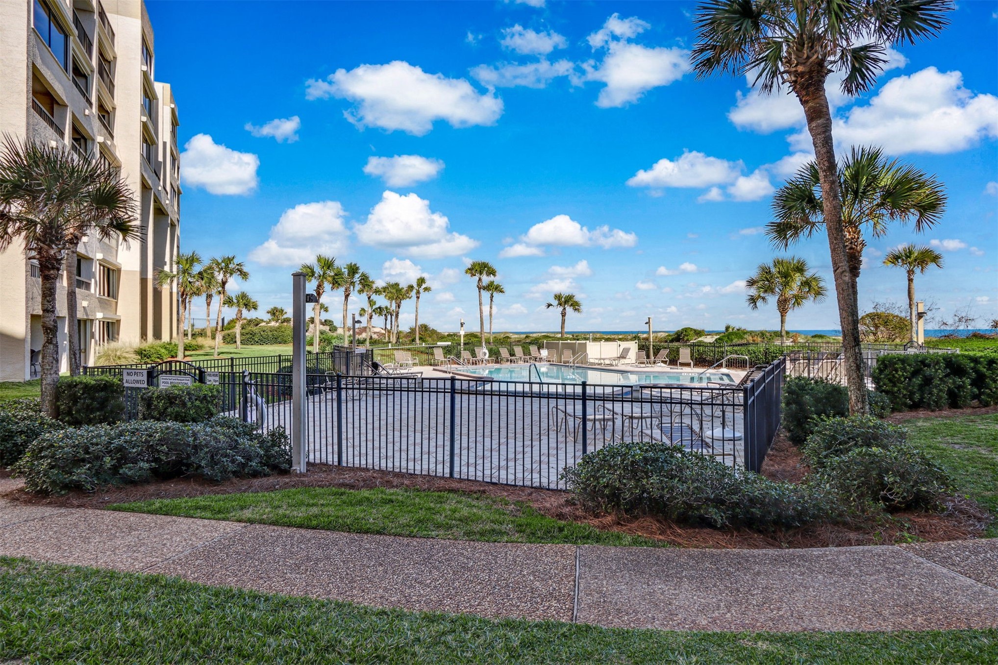 4800 AMELIA ISLAND PARKWAY B103