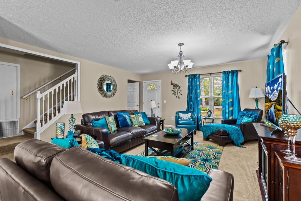 451047 OLD DIXIE HIGHWAY