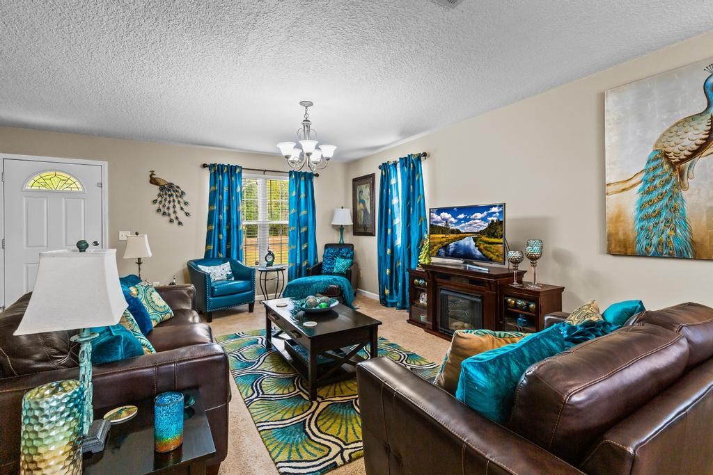 451047 OLD DIXIE HIGHWAY