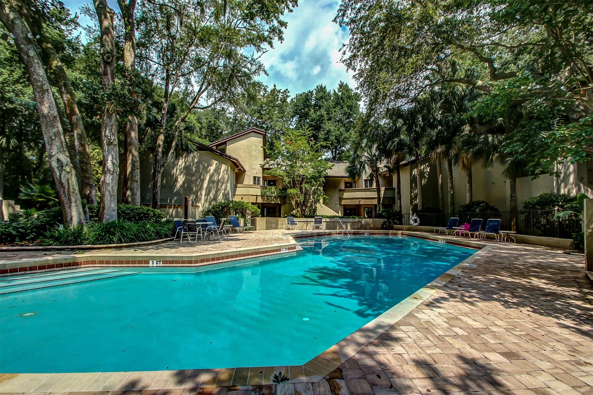 2334 BOXWOOD LANE 2334/2336