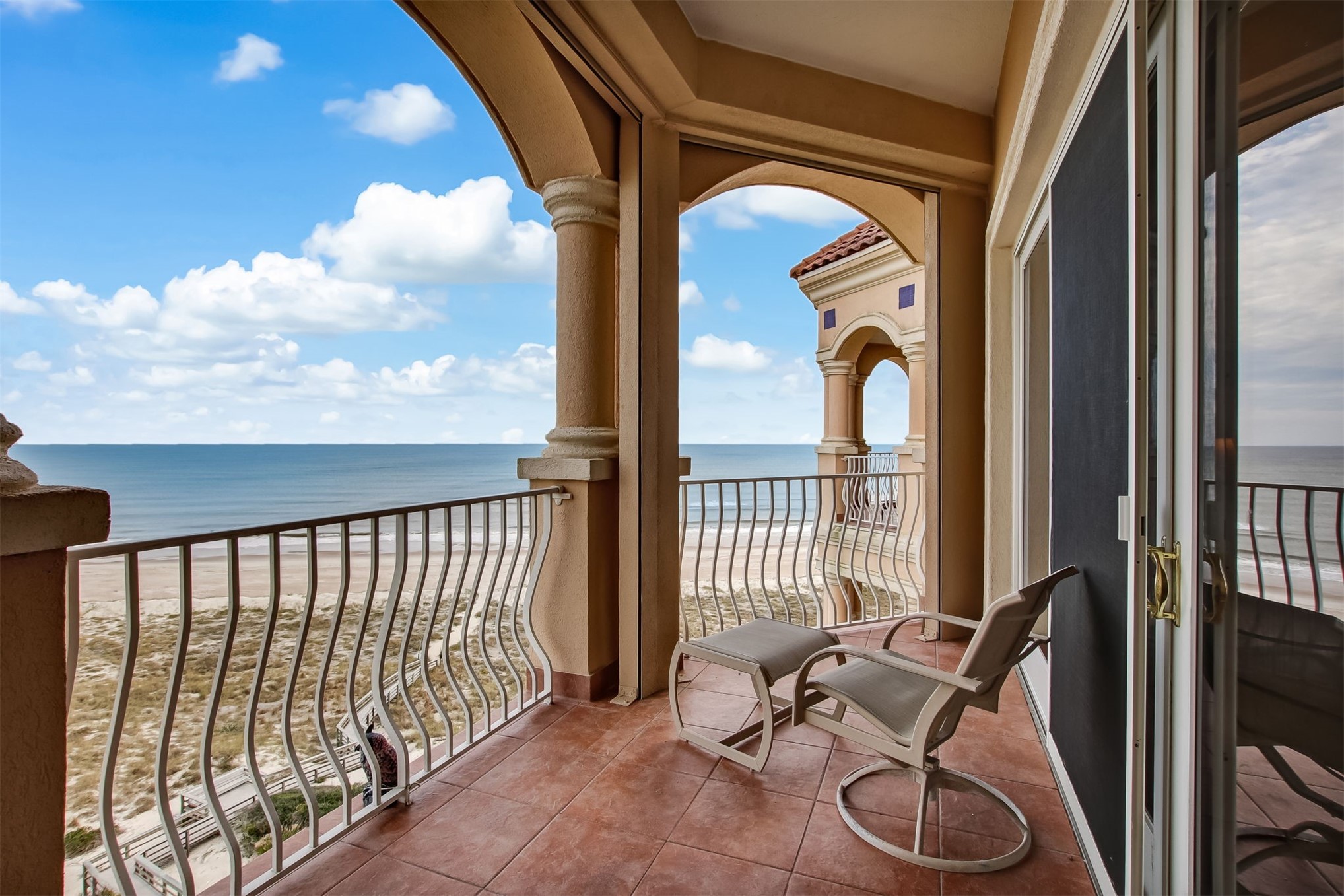 463 BEACHSIDE PLACE