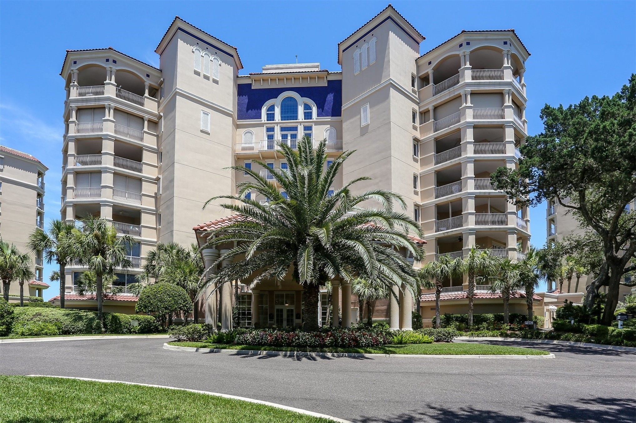 463 BEACHSIDE PLACE