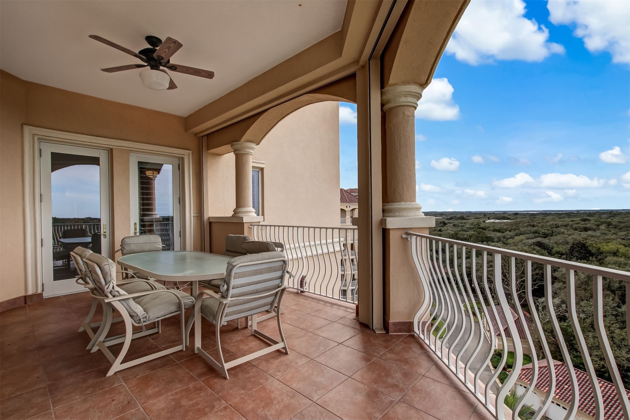463 BEACHSIDE PLACE