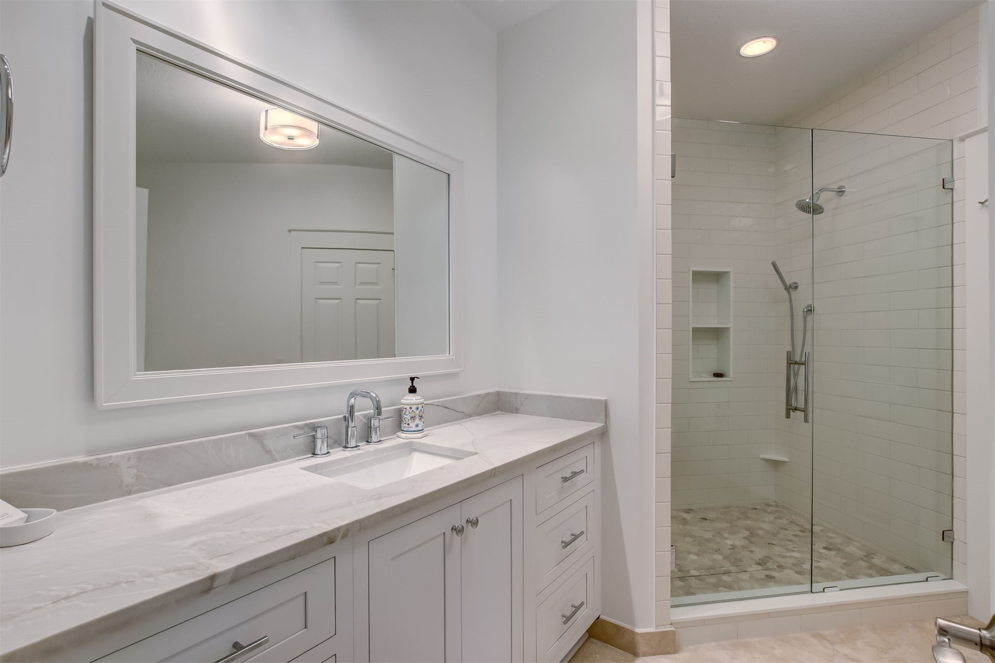 463 BEACHSIDE PLACE