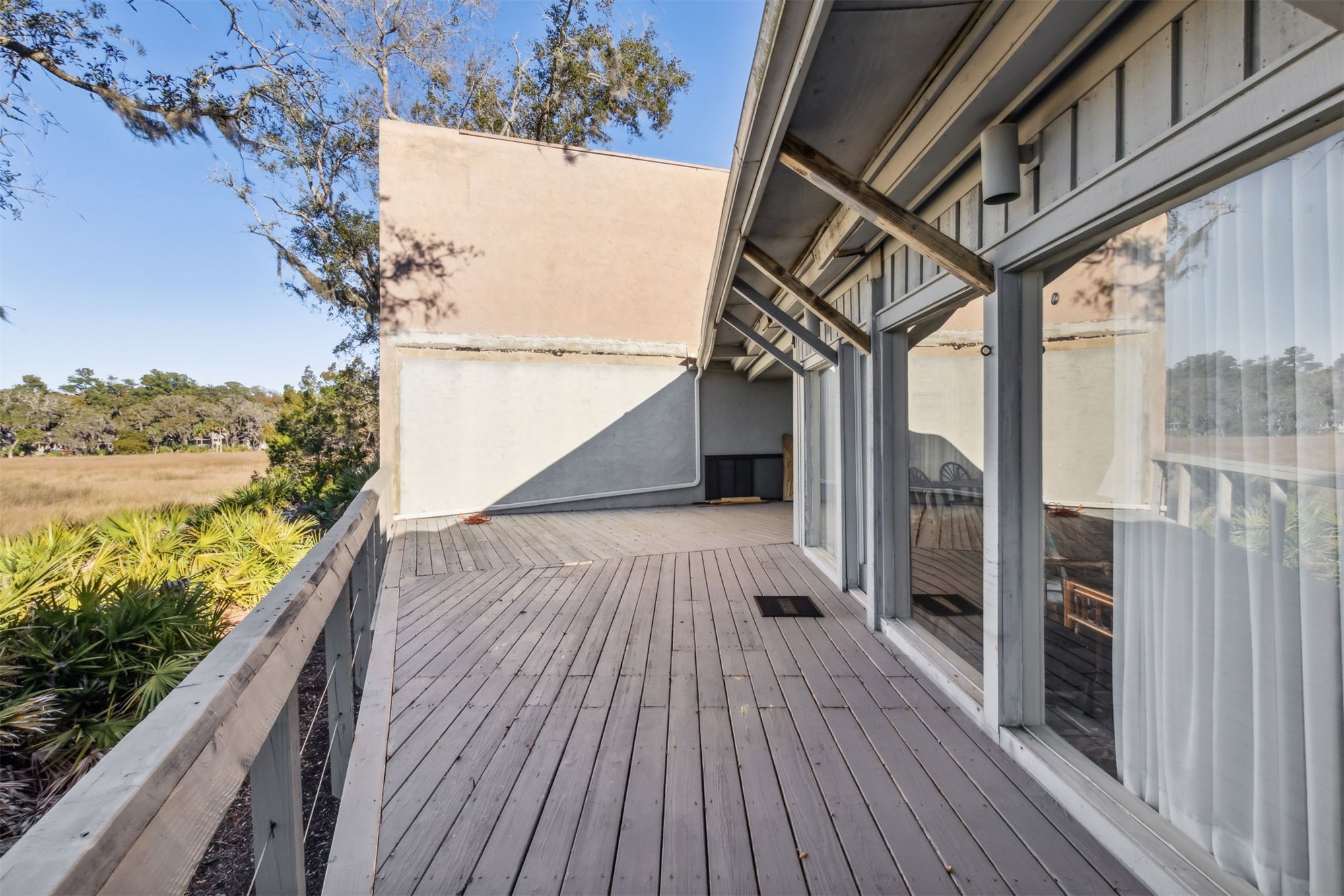 3111 SEA MARSH ROAD