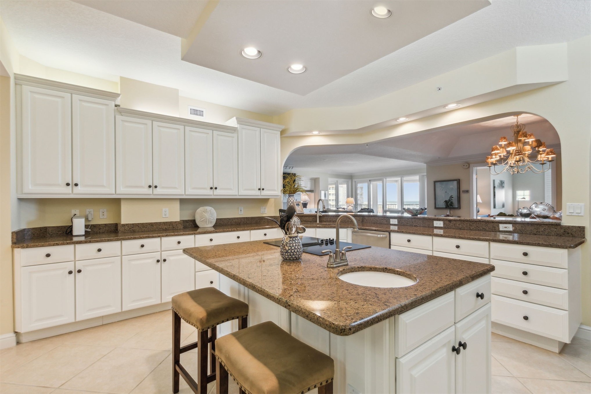 612 OCEAN CLUB COURT