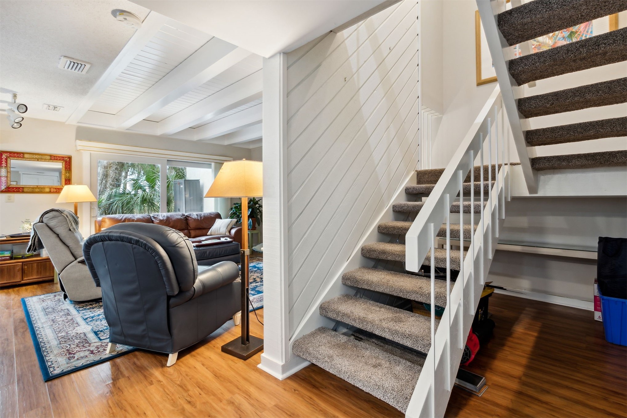 3054 SEA MARSH ROAD