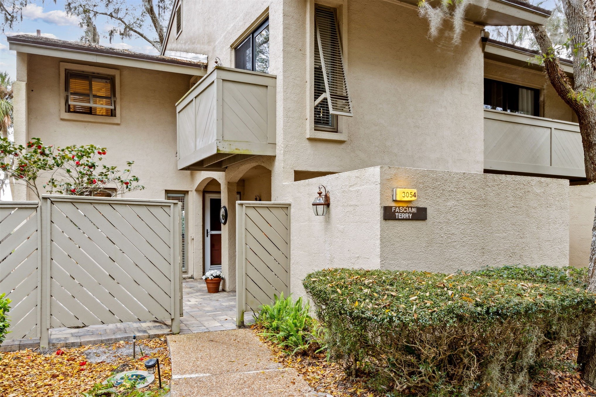 3054 SEA MARSH ROAD