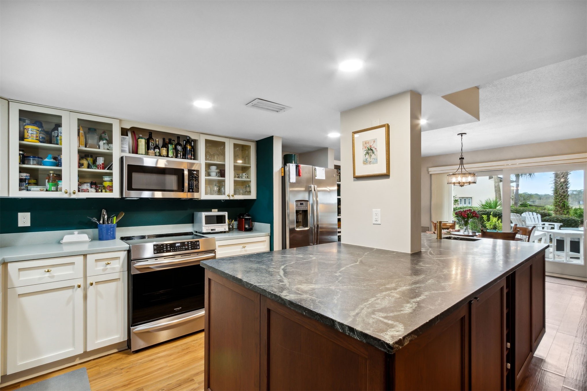 3054 SEA MARSH ROAD