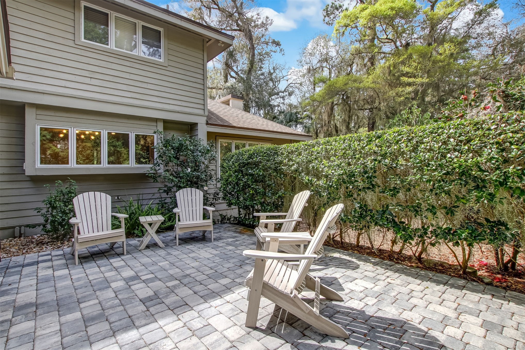19 SPARKLEBERRY COURT