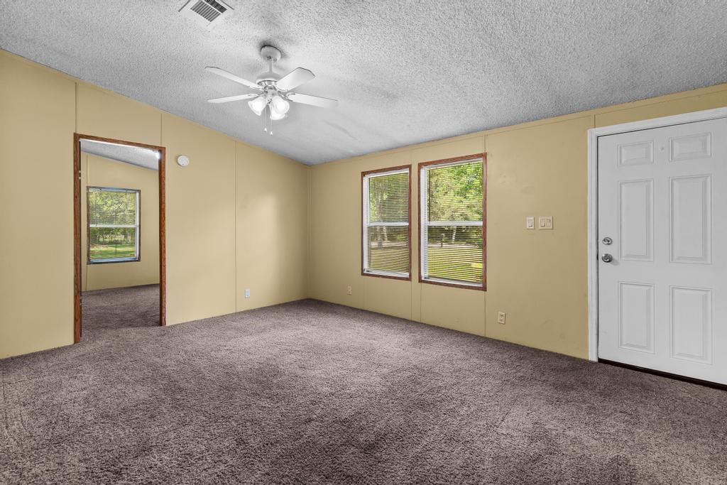44050 SQUIRREL WAY