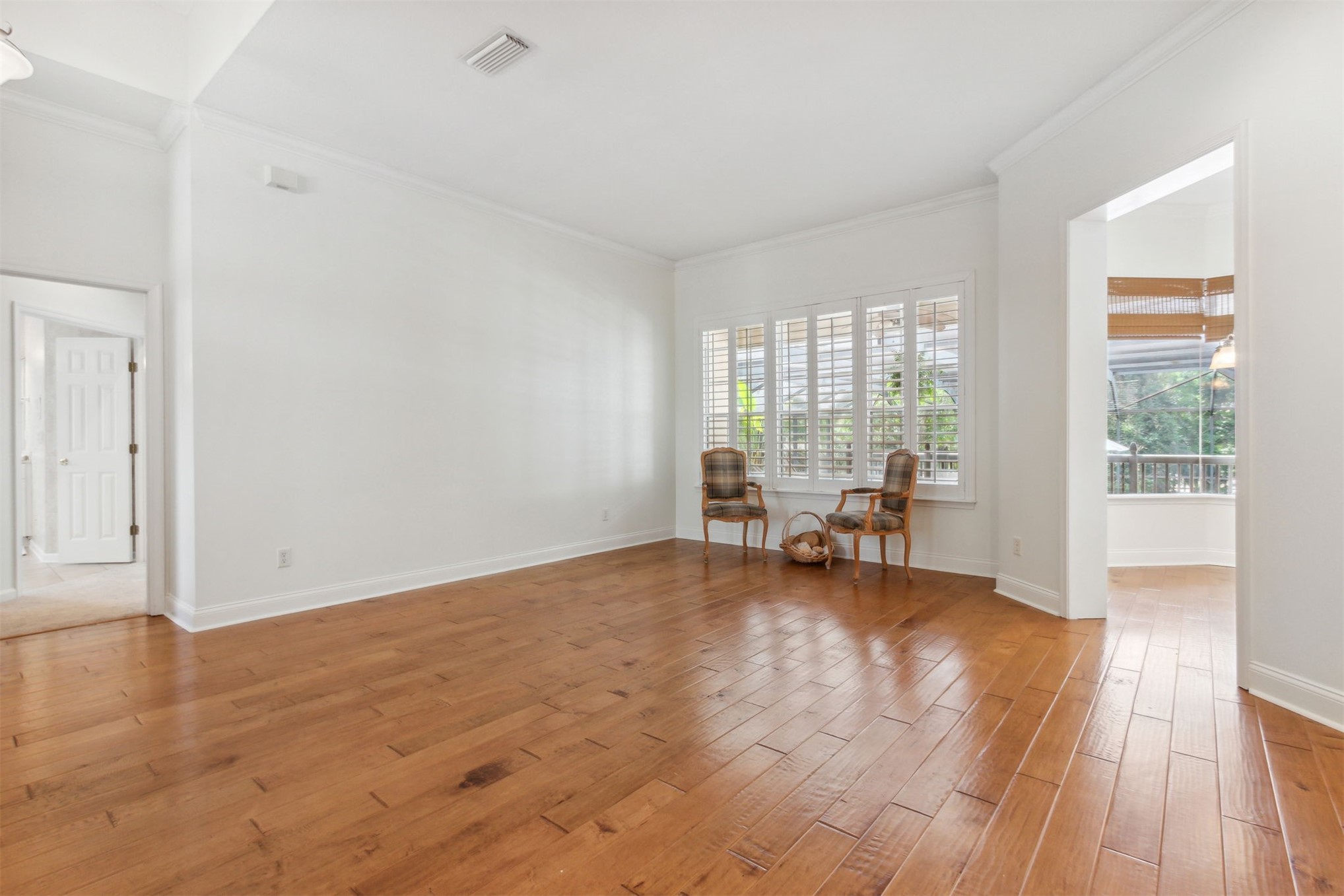 2752 SEA GROVE DRIVE