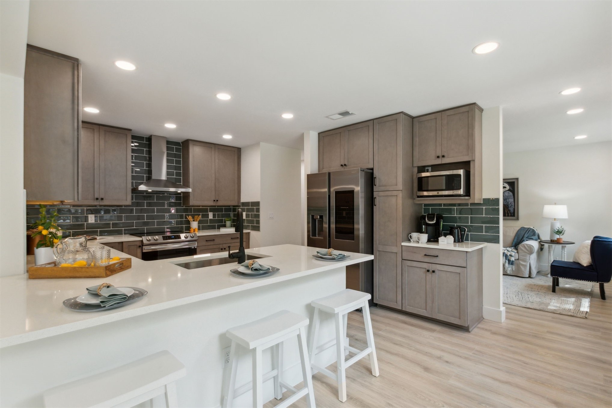 720 S 12TH STREET
