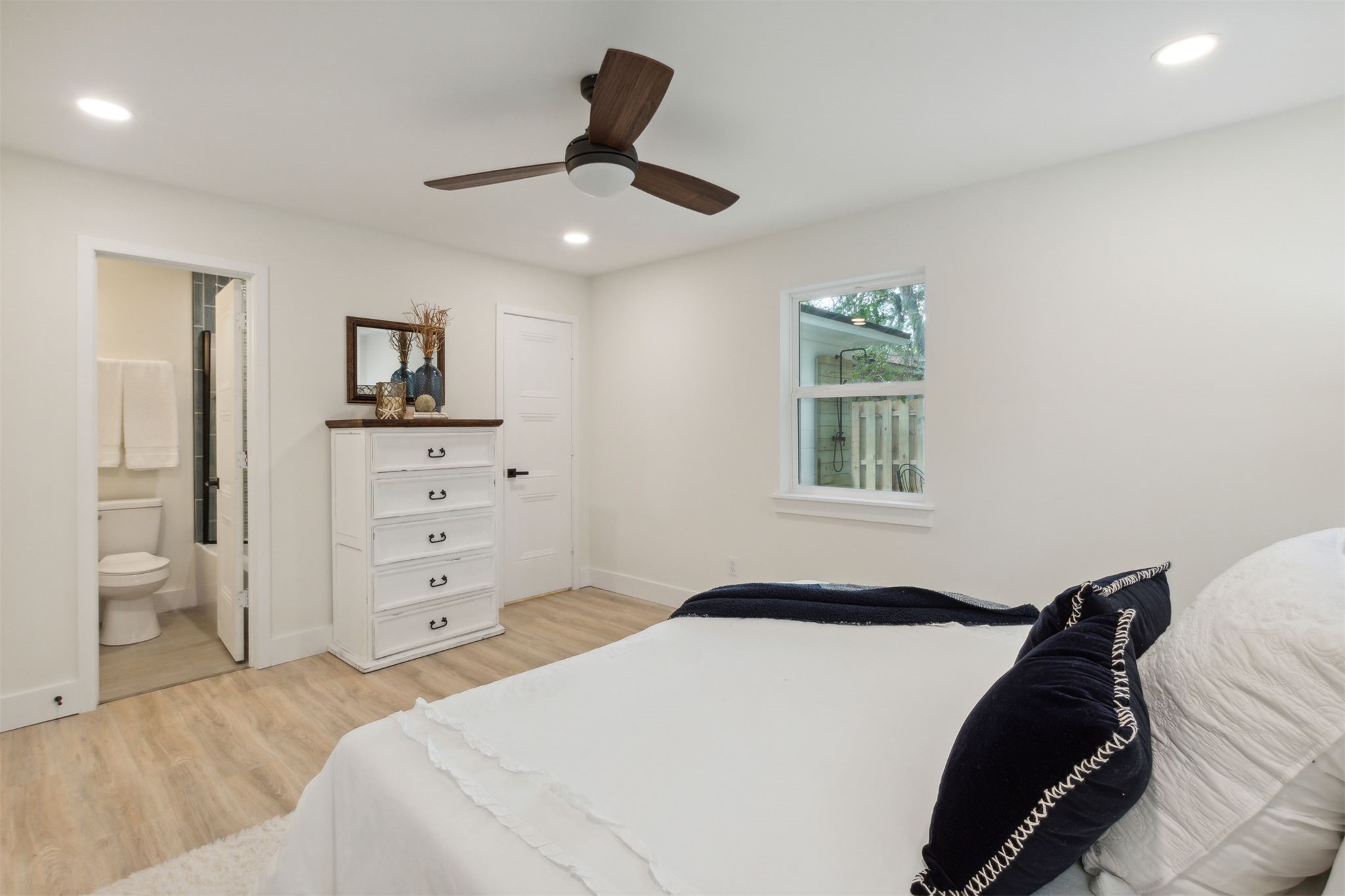 720 S 12TH STREET