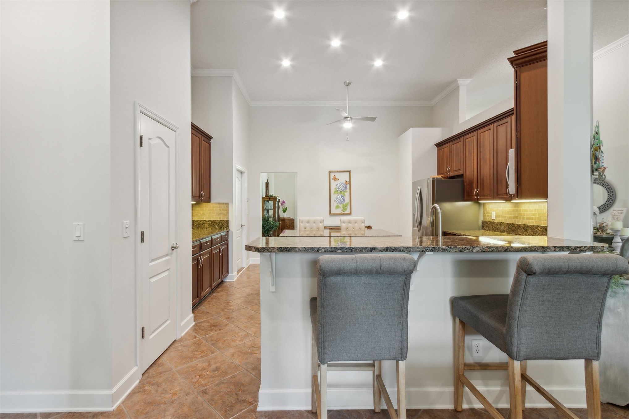 2855 FERDINAND COURT