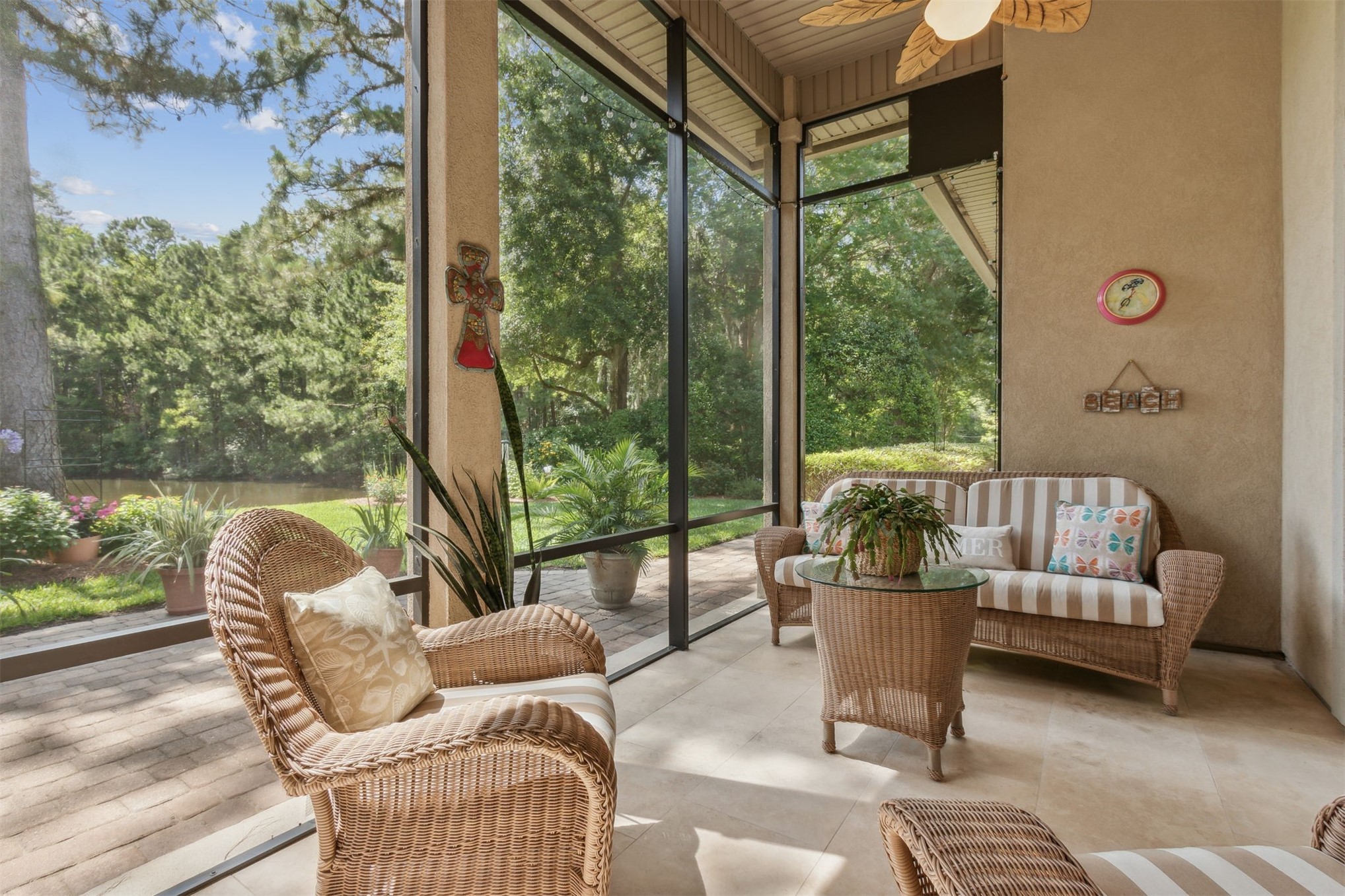 2855 FERDINAND COURT