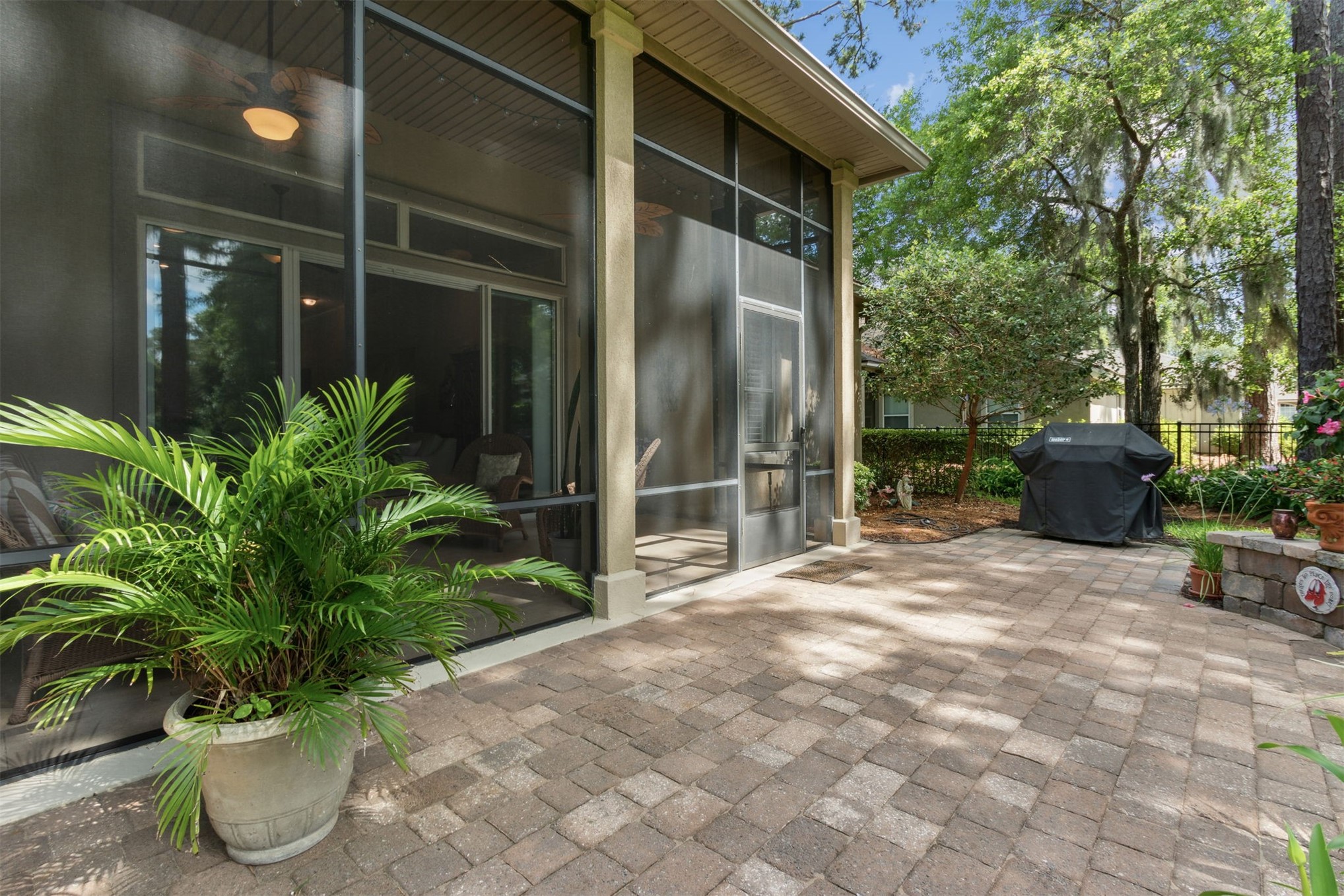 2855 FERDINAND COURT