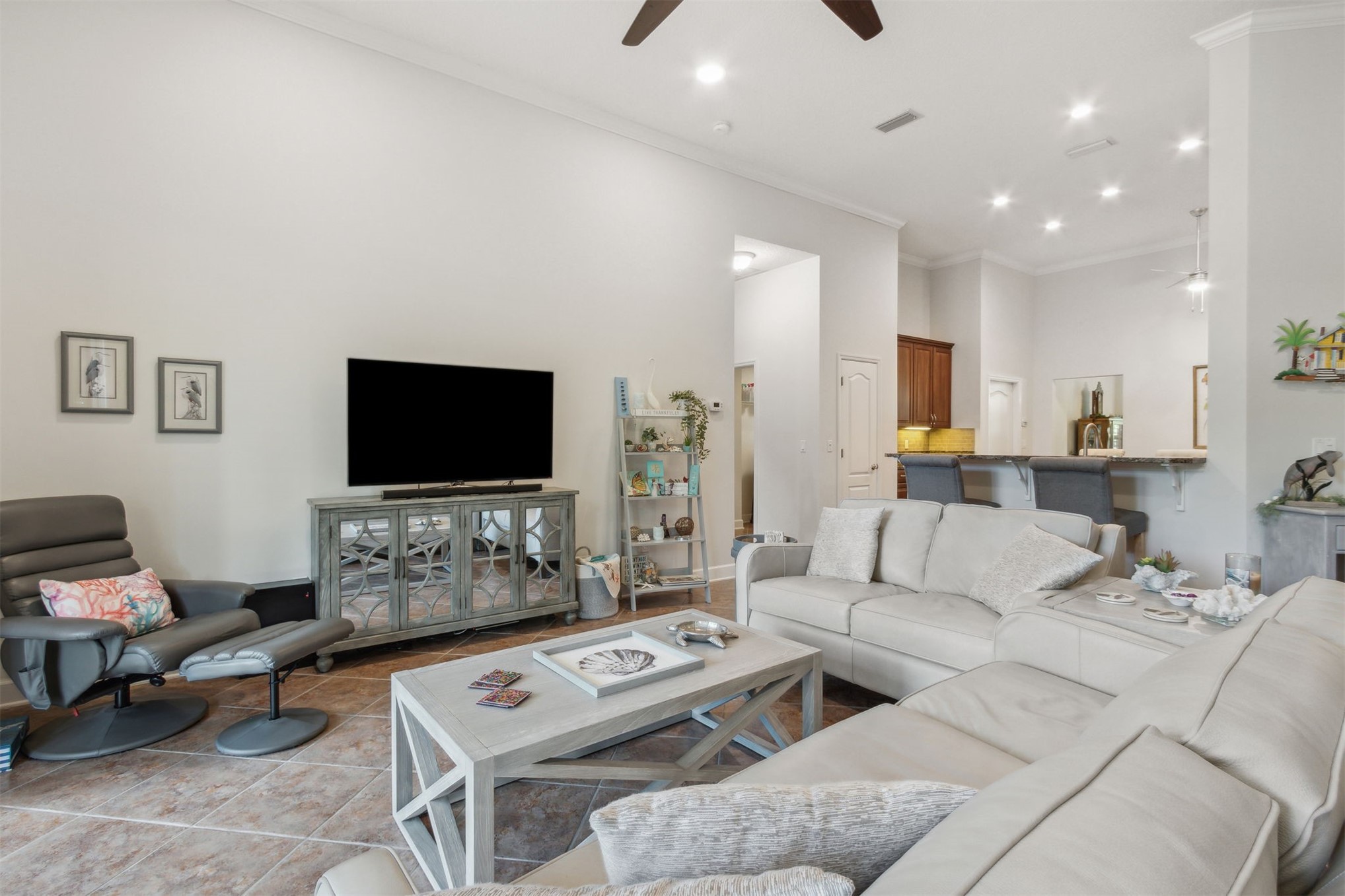 2855 FERDINAND COURT
