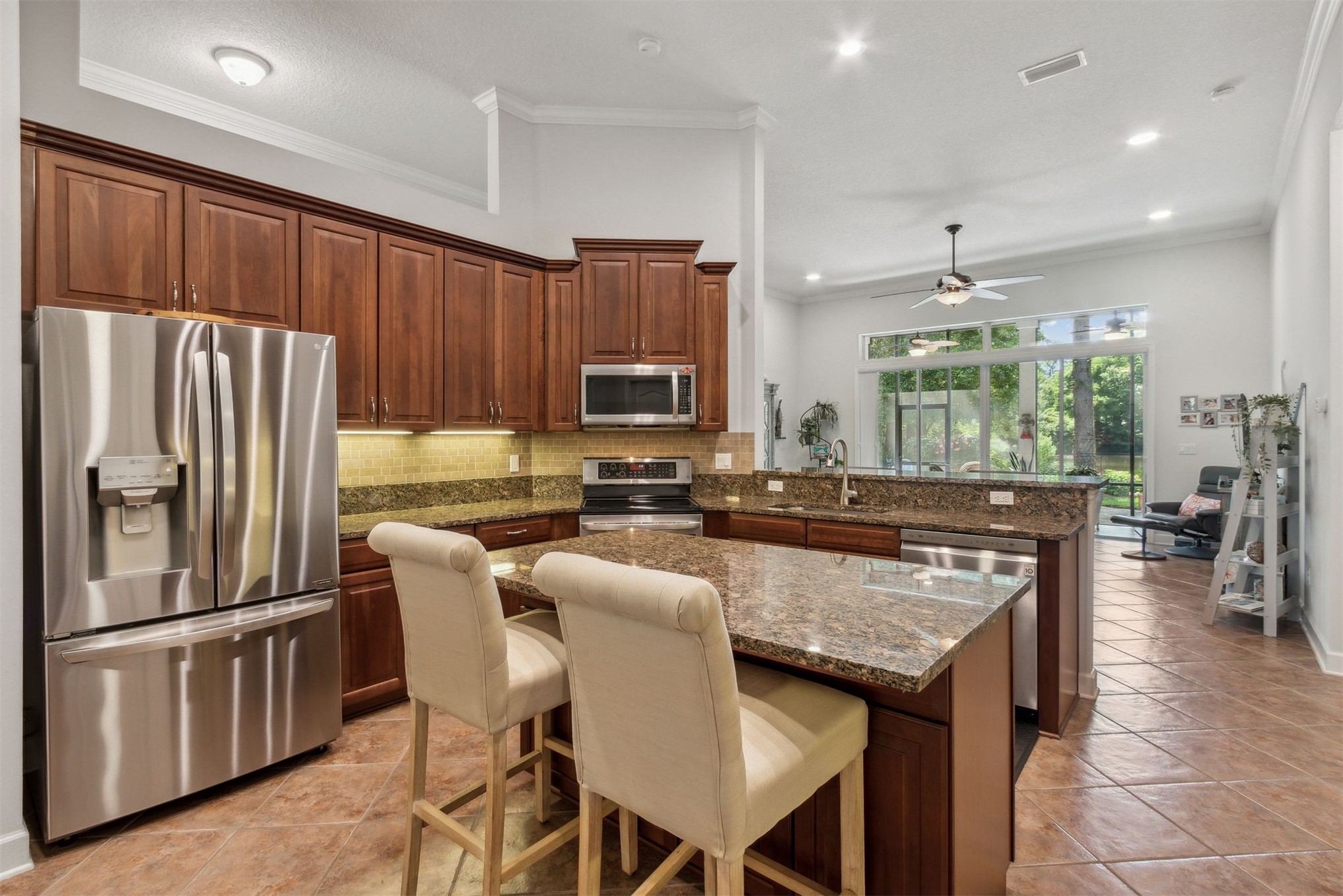 2855 FERDINAND COURT