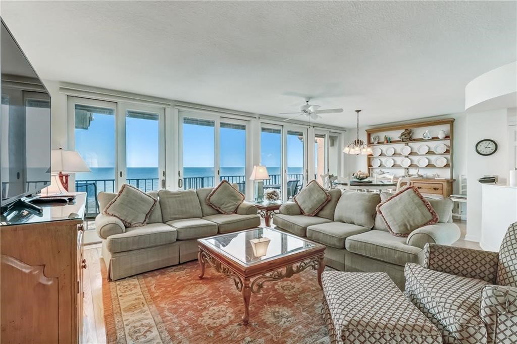 1870 TURTLE DUNES PLACE