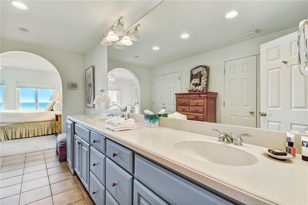 1870 TURTLE DUNES PLACE