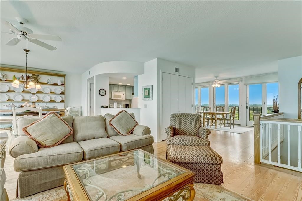 1870 TURTLE DUNES PLACE