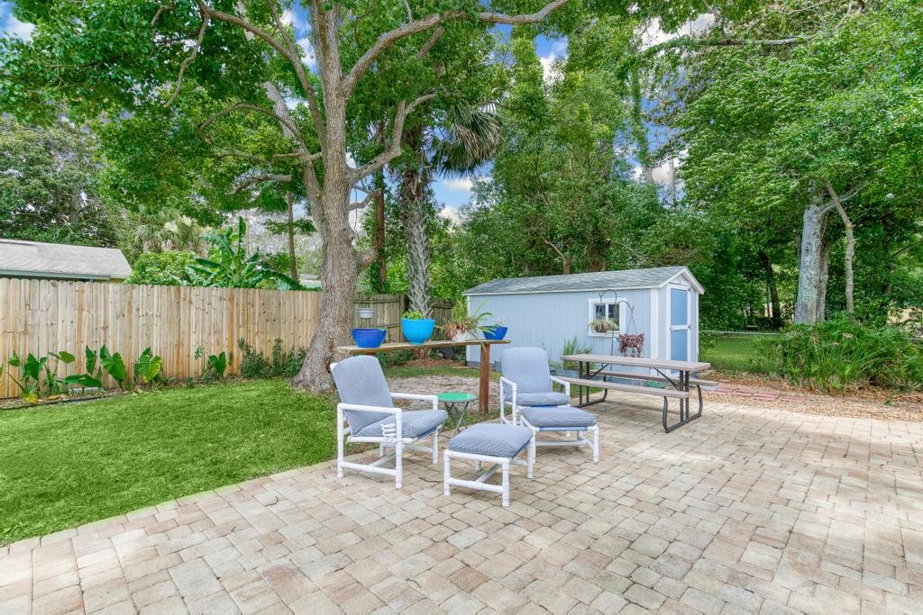 1534 S BENTIN DRIVE