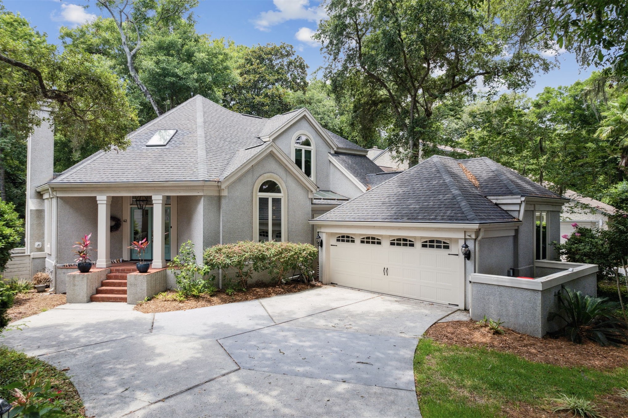 42 LAUREL OAK ROAD