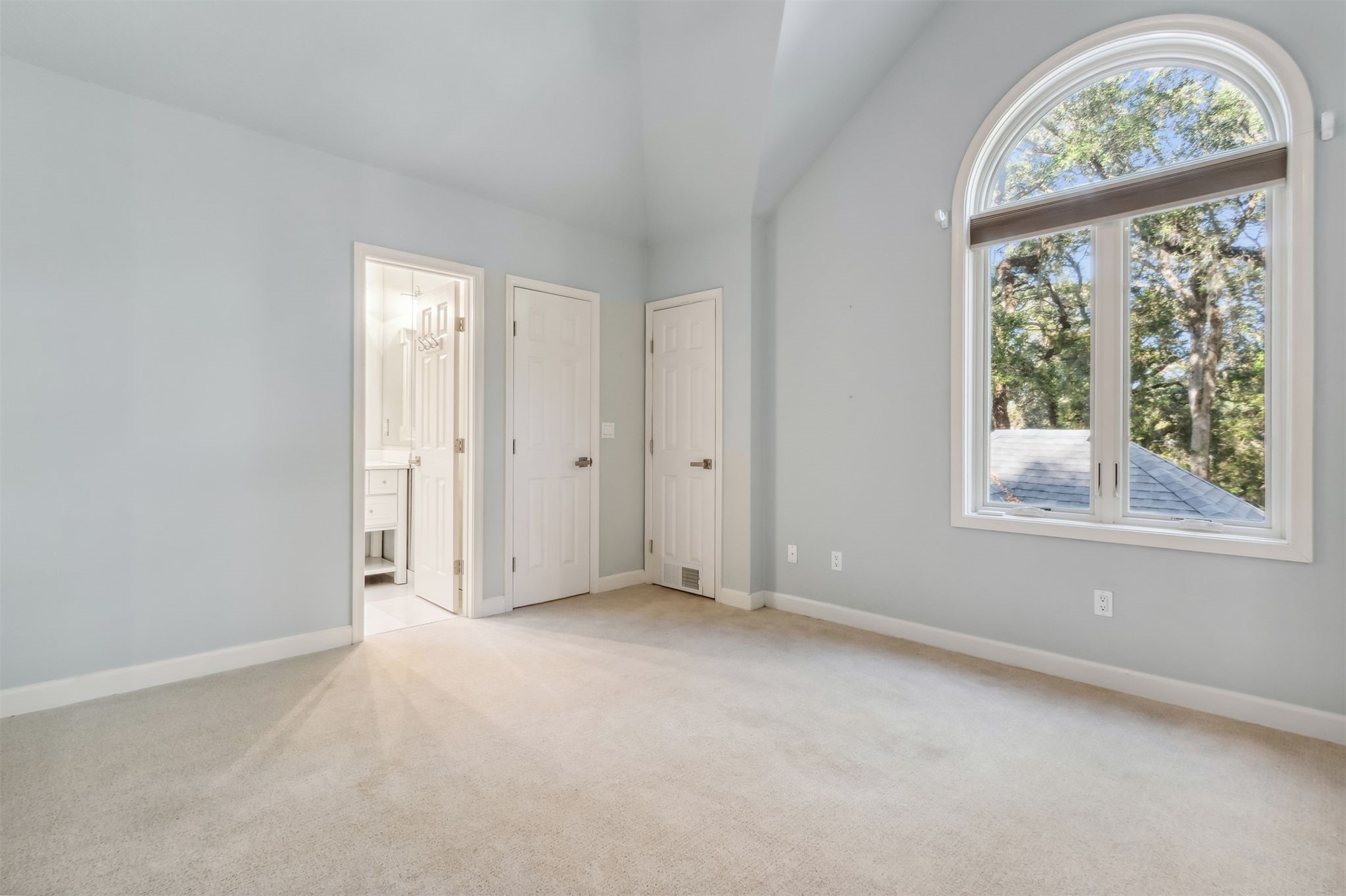 42 LAUREL OAK ROAD