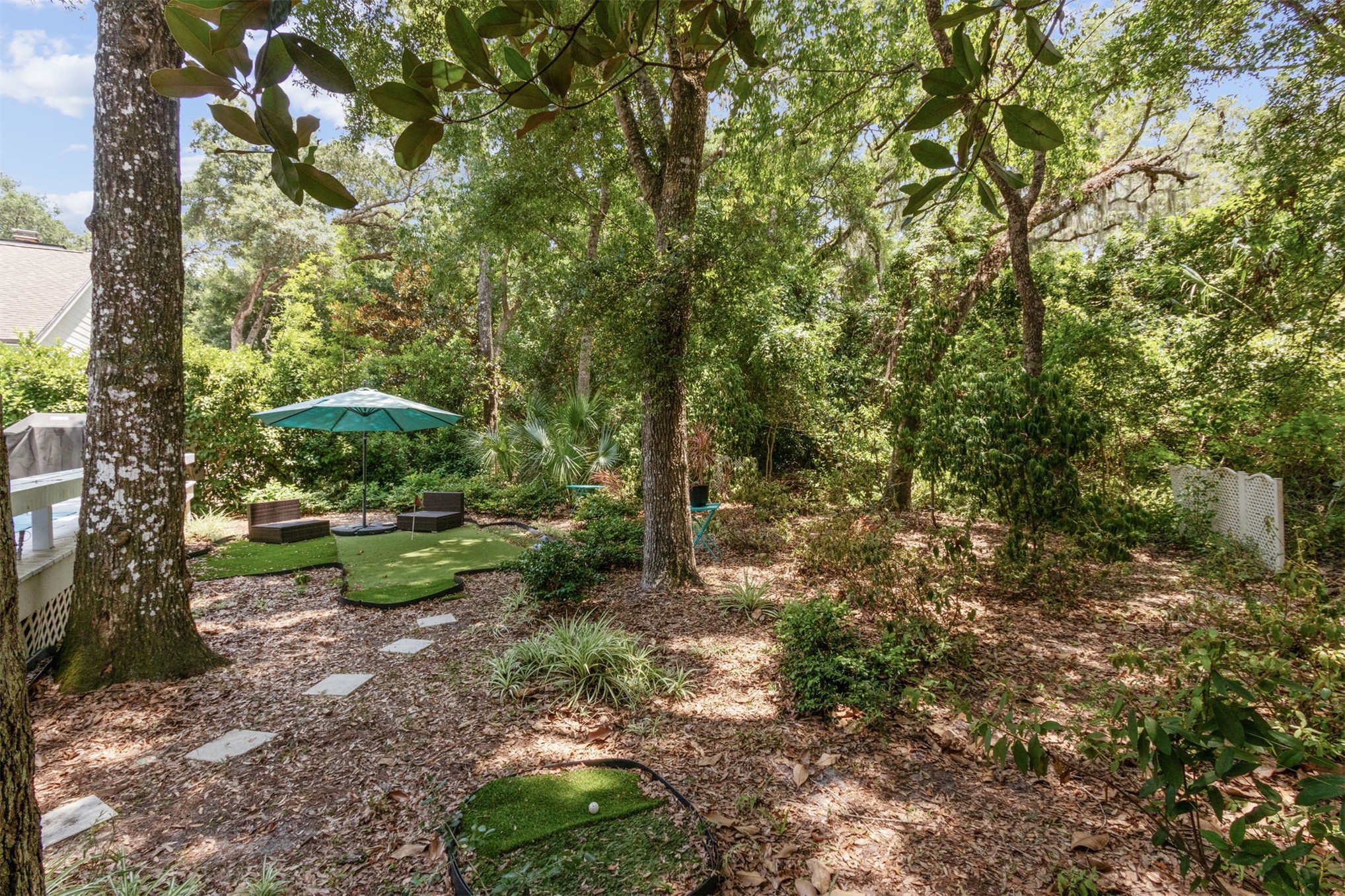 42 LAUREL OAK ROAD