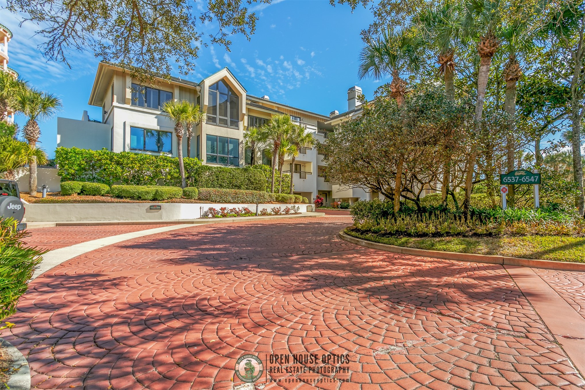 6541 SPYGLASS CIRCLE 6541