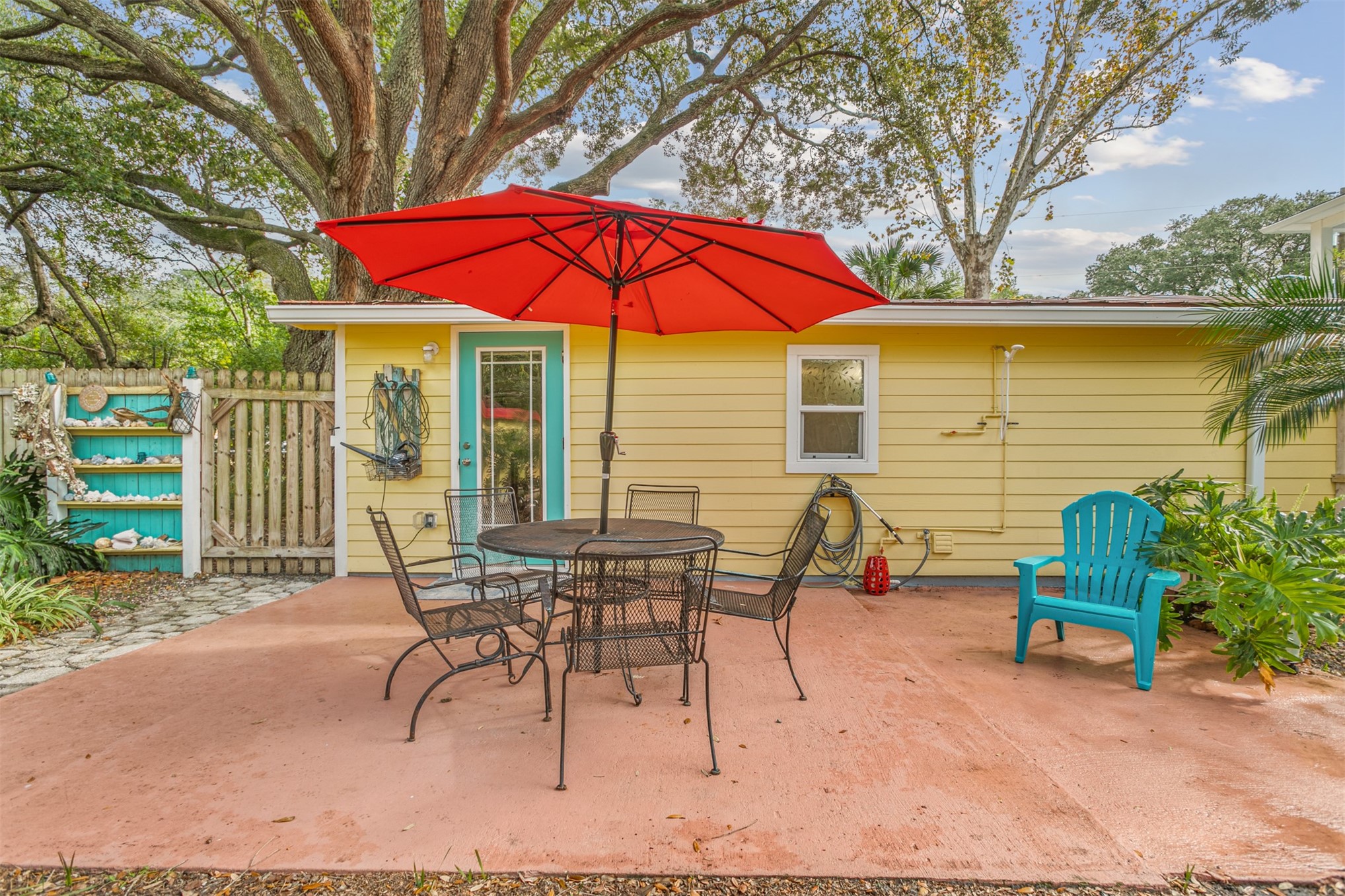 409 S 4TH STREET