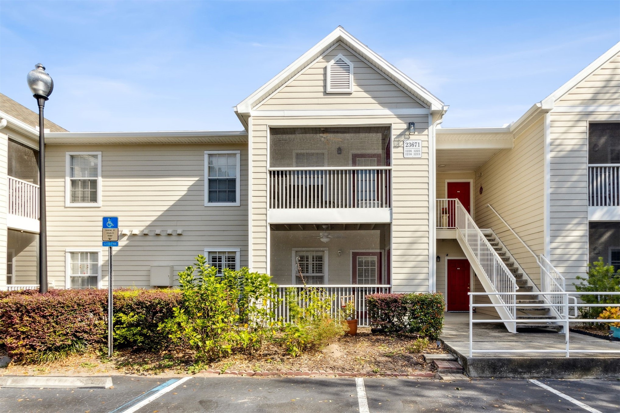 23671 BAHAMA POINT 1216