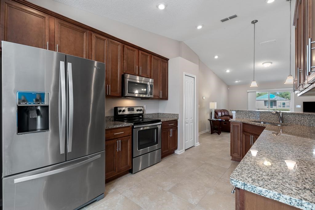 15944 BAINEBRIDGE DRIVE