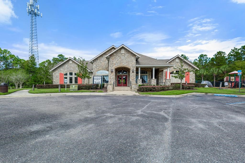 15944 BAINEBRIDGE DRIVE