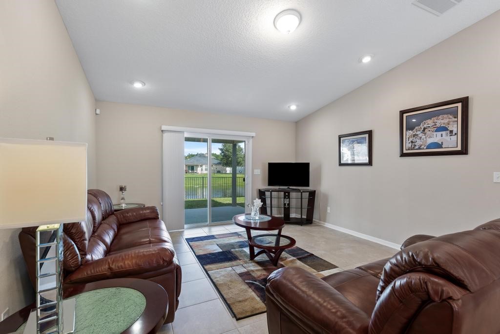 15944 BAINEBRIDGE DRIVE