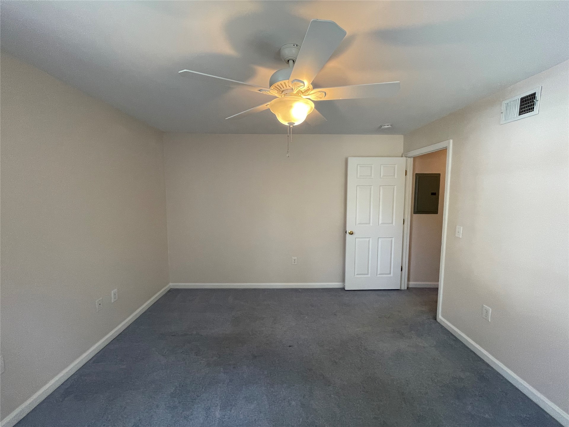 23699 BAHAMA POINT