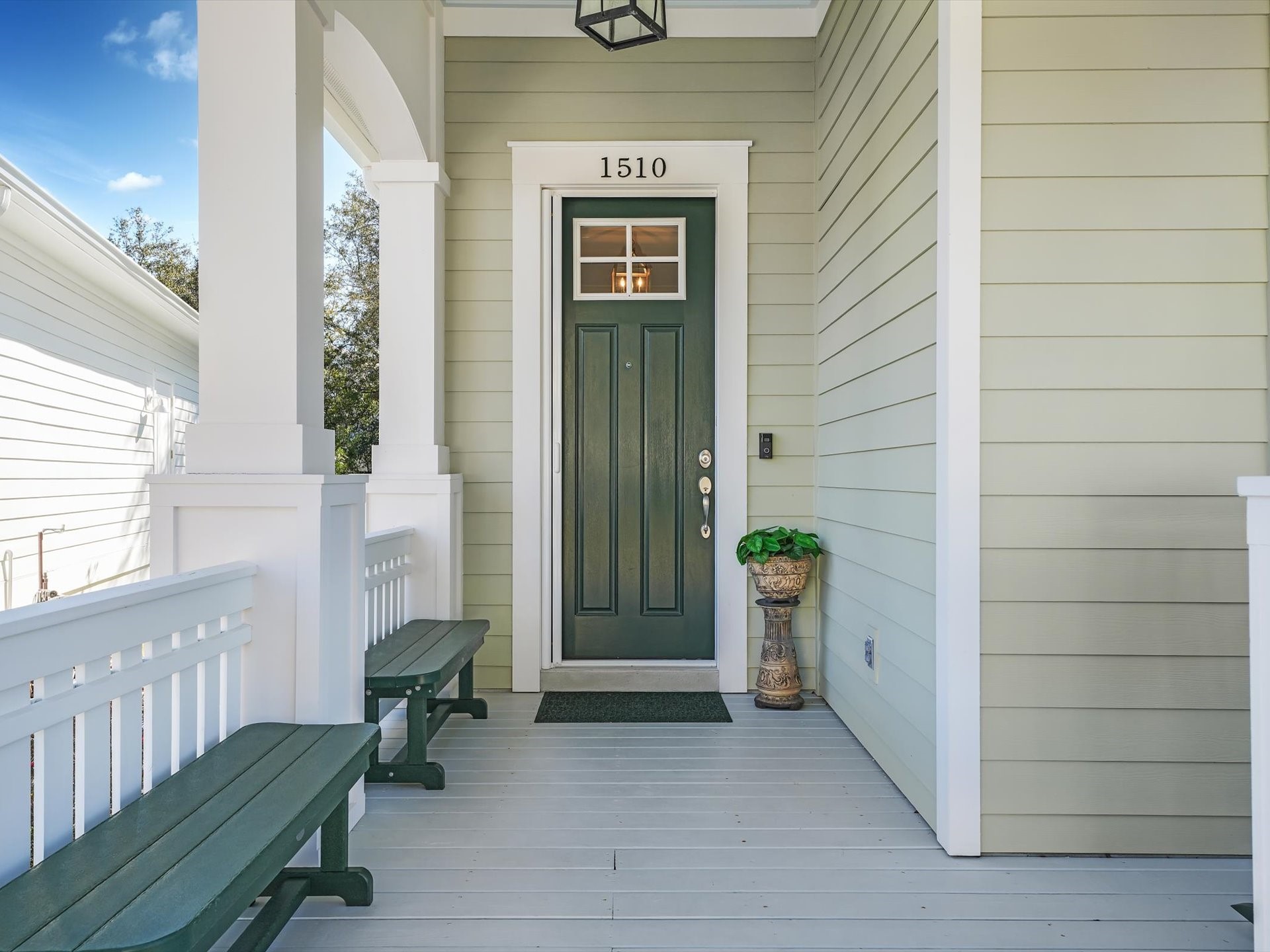 1510 COASTAL OAKS CIRCLE