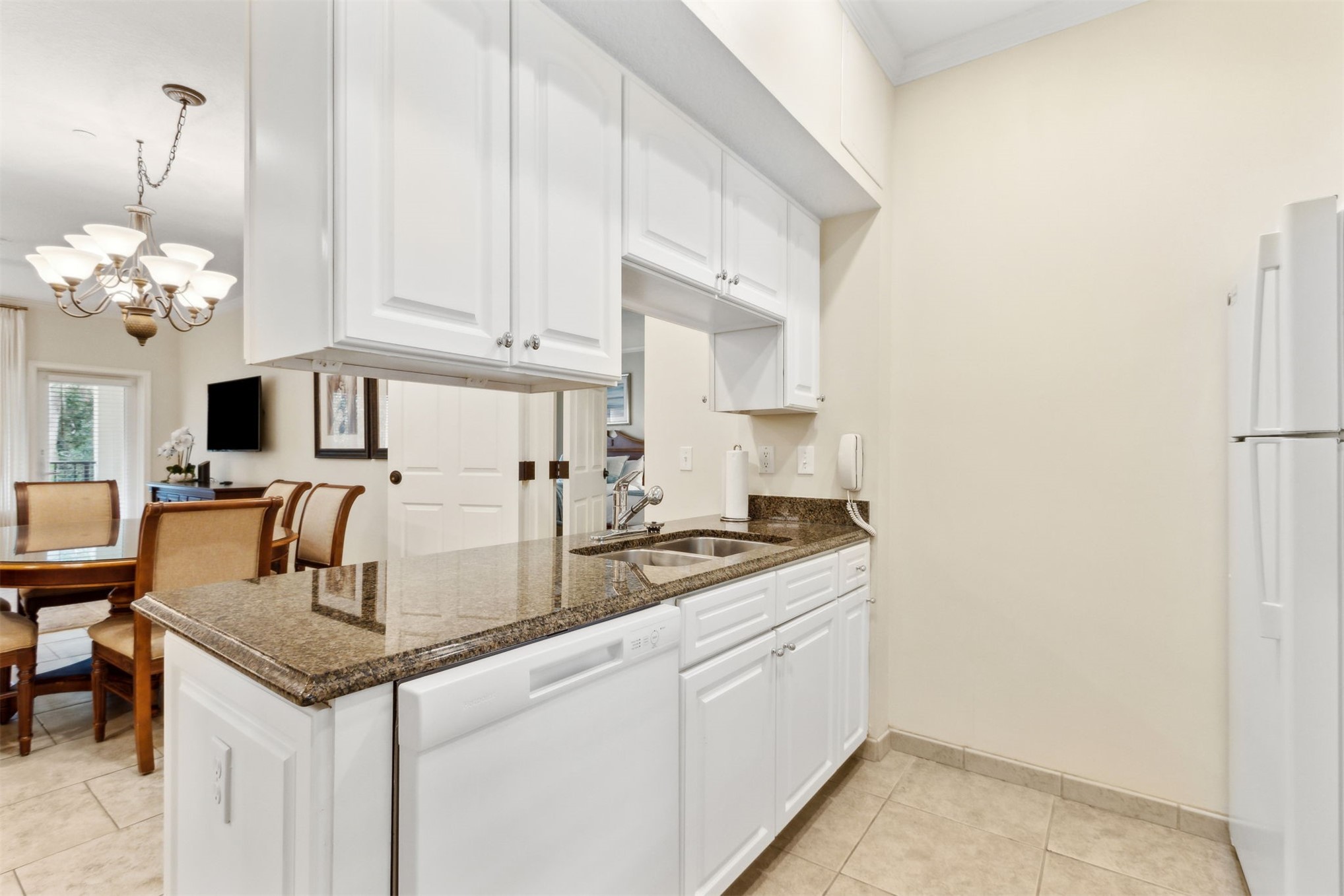 2518 BOXWOOD LANE 2517/2518