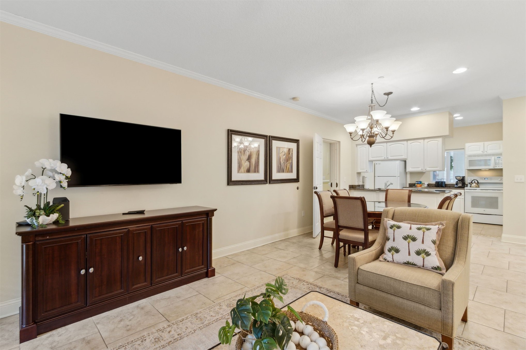 2518 BOXWOOD LANE 2517/2518