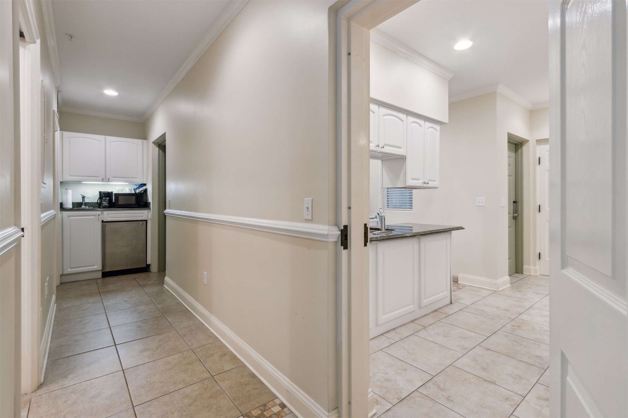 2518 BOXWOOD LANE 2517/2518
