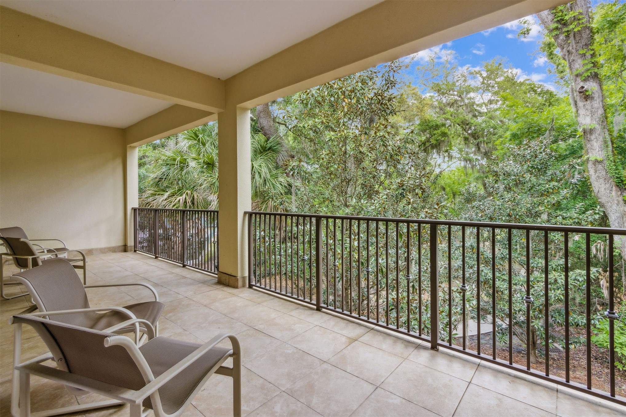 2518 BOXWOOD LANE 2517/2518