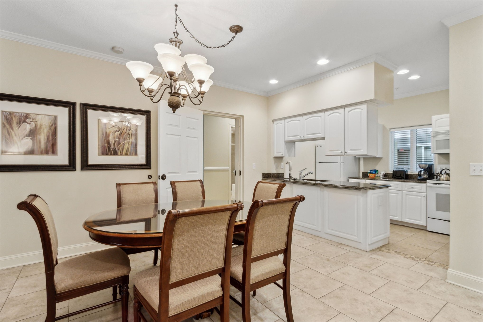 2518 BOXWOOD LANE 2517/2518