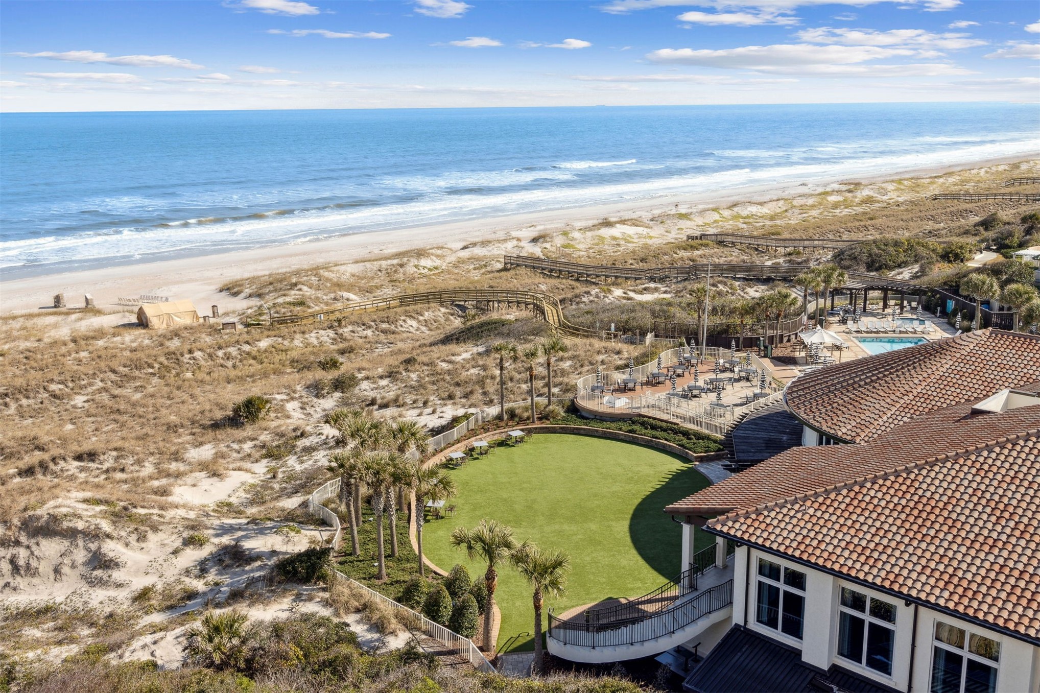 719 OCEAN CLUB PLACE 719