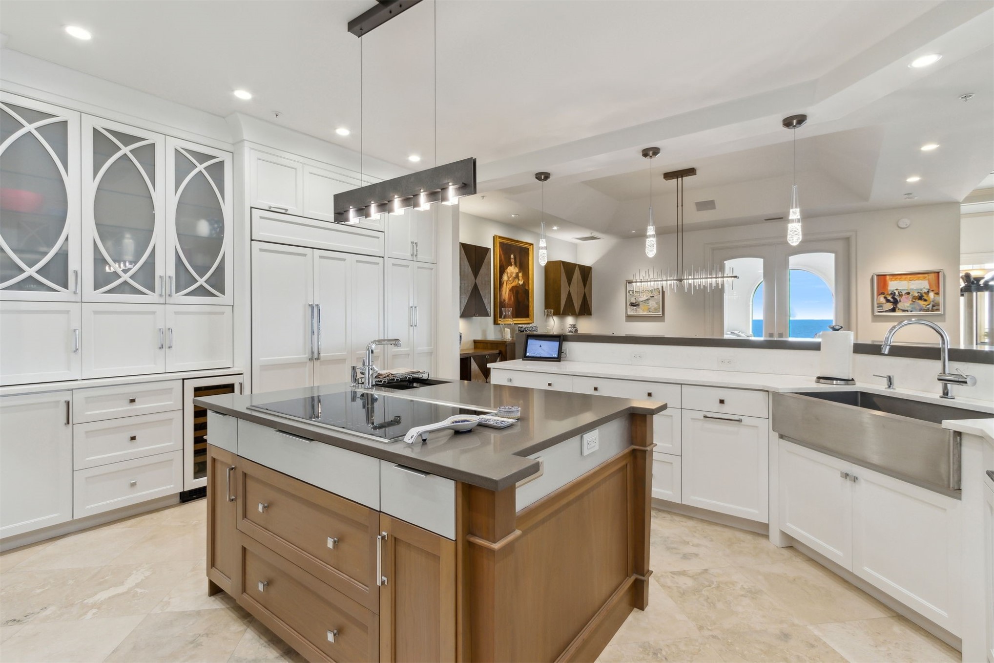 719 OCEAN CLUB PLACE 719