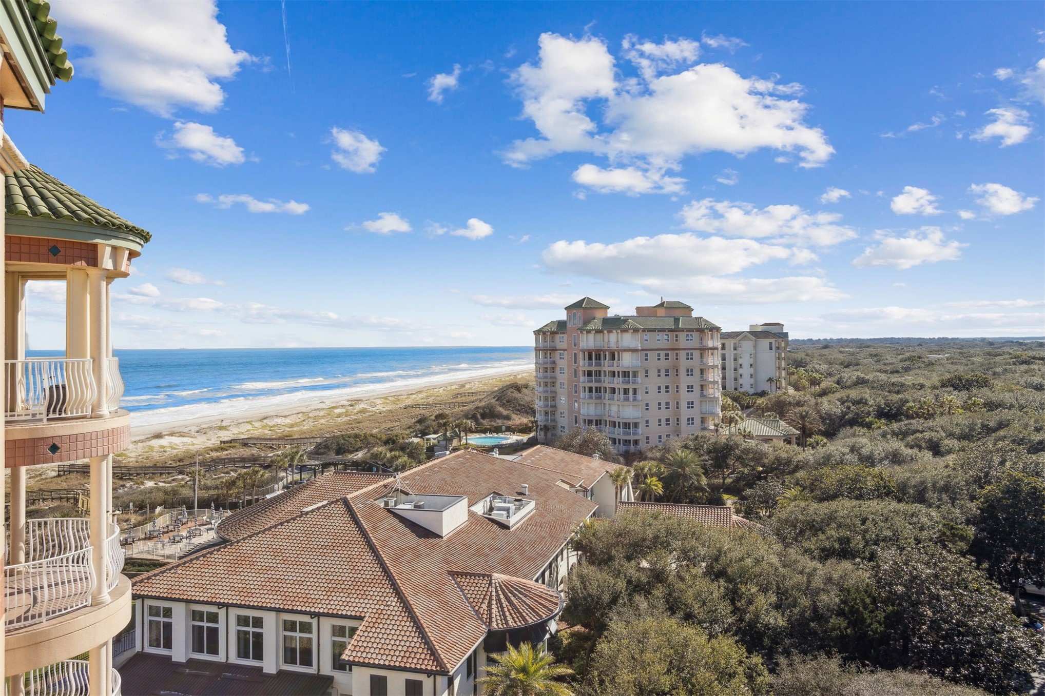 719 OCEAN CLUB PLACE 719